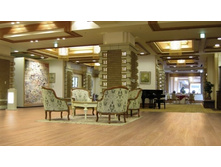 SALZBURG. 33 �����. 413���./�.��.+%